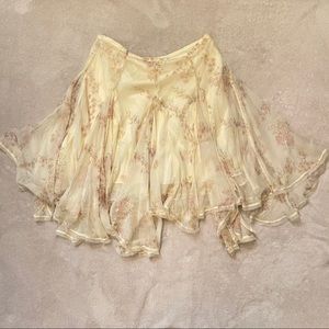 Pale yellow silk floral gore flowy skirt